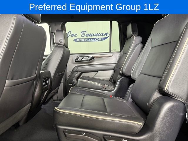 Used 2025 Chevrolet Suburban Premier image 14