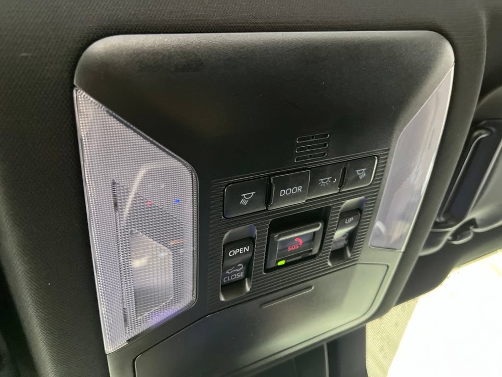 Used 2024 Toyota RAV4 SE w/ Weather & Moonroof Package AWD/4WD image 18