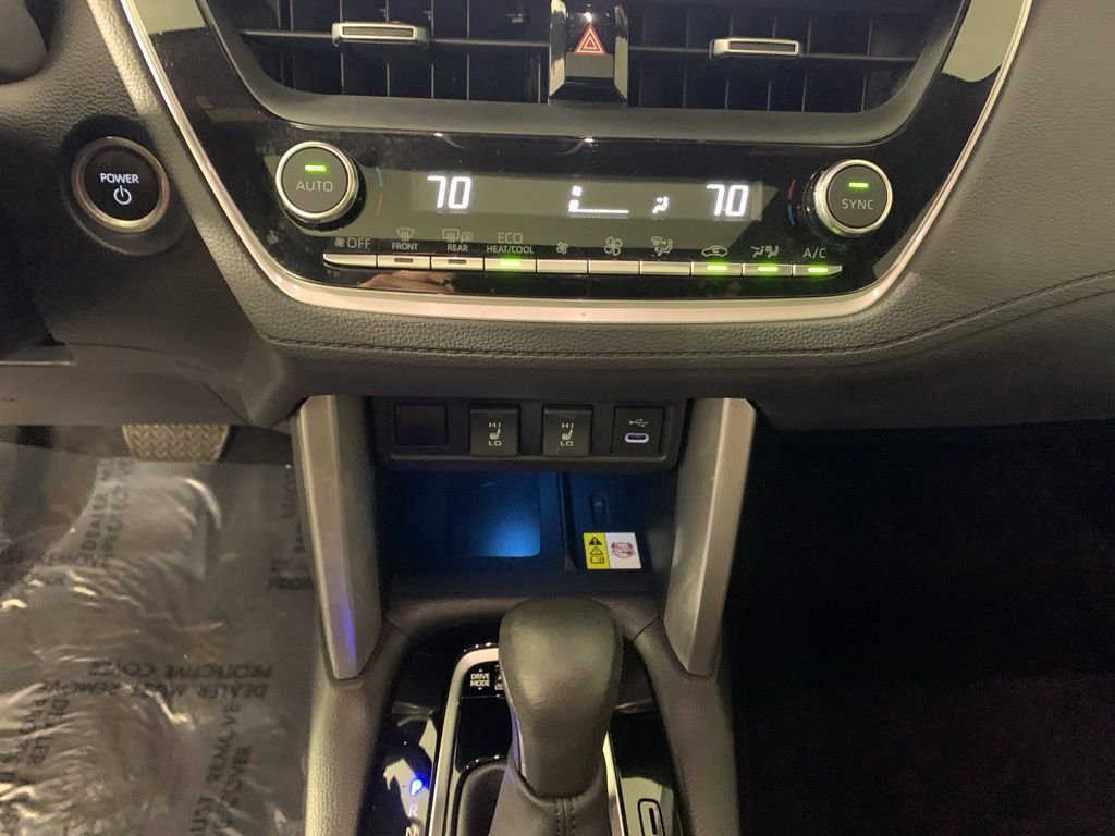 Used 2023 Toyota Corolla Cross XSE w/ Convenience Package image 24