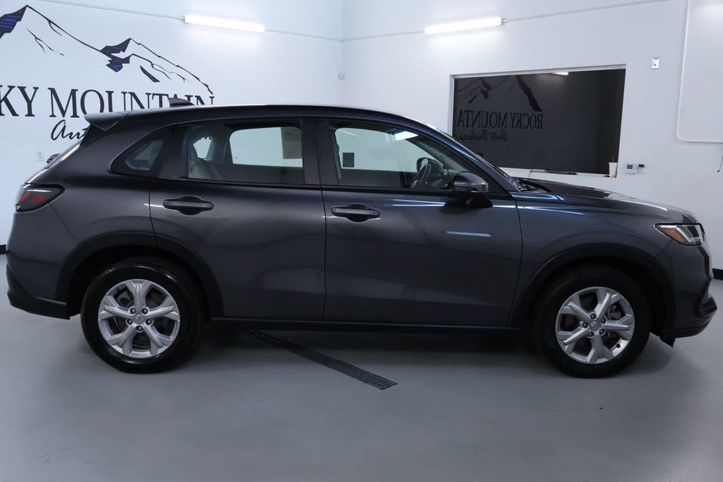 Used 2024 Honda HR-V LX image 8