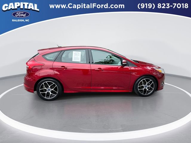 Used 2015 Ford Focus SE FWD image 9