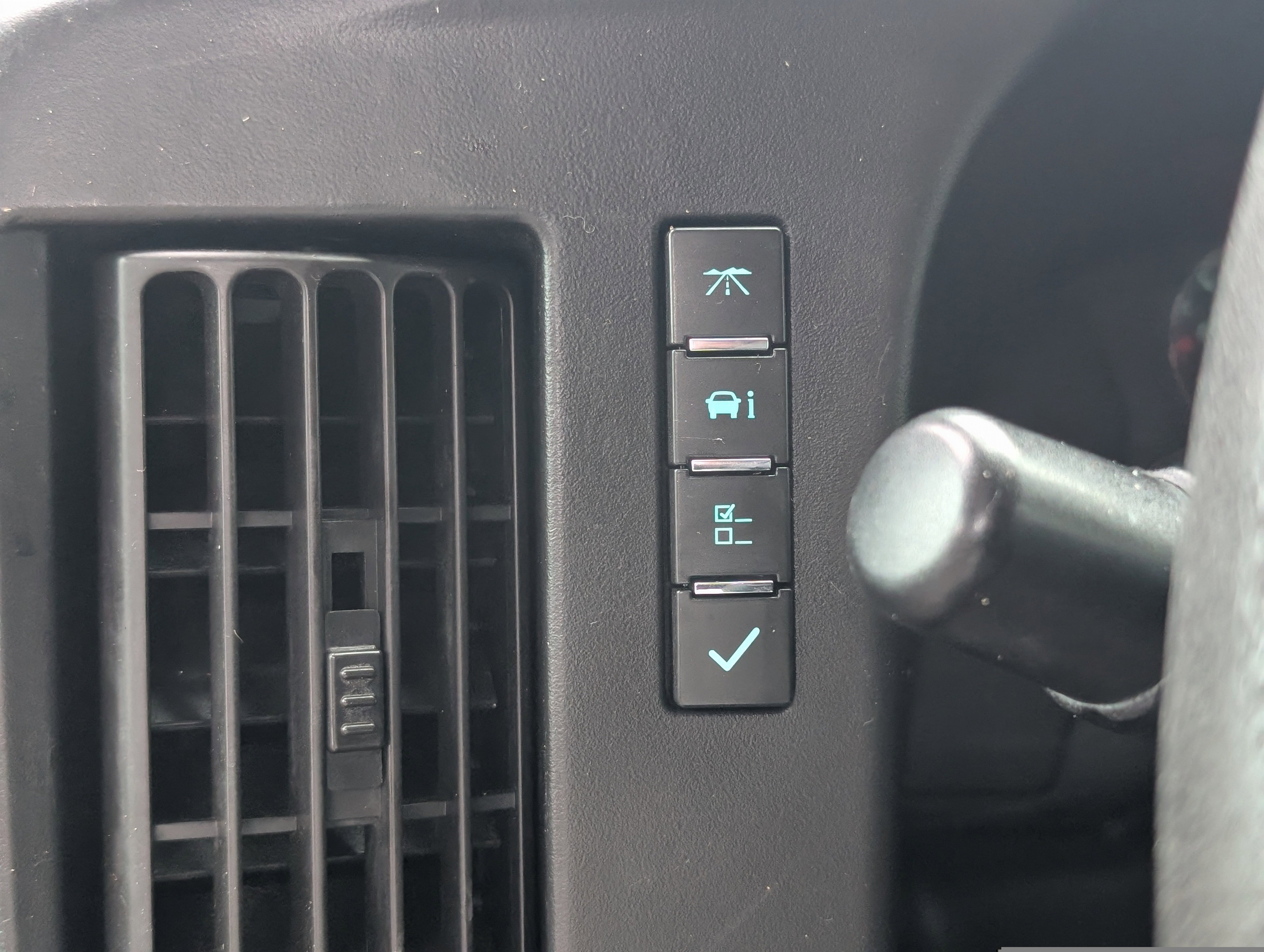 Used 2015 Chevrolet Express 3500 LT w/ LT Preferred Equipment Group image 24