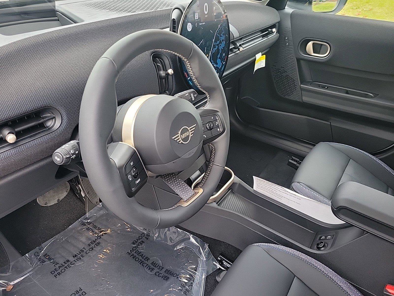 Certified 2025 MINI Cooper S FWD image 25