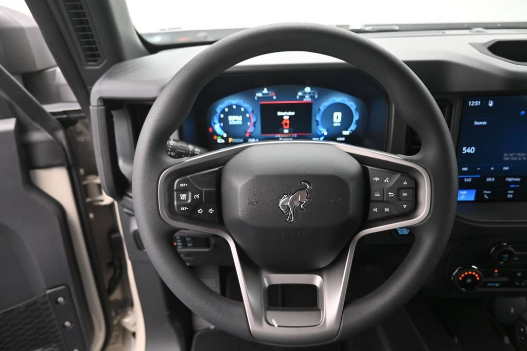 New 2026 Ford Bronco 4-Door AWD/4WD image 7