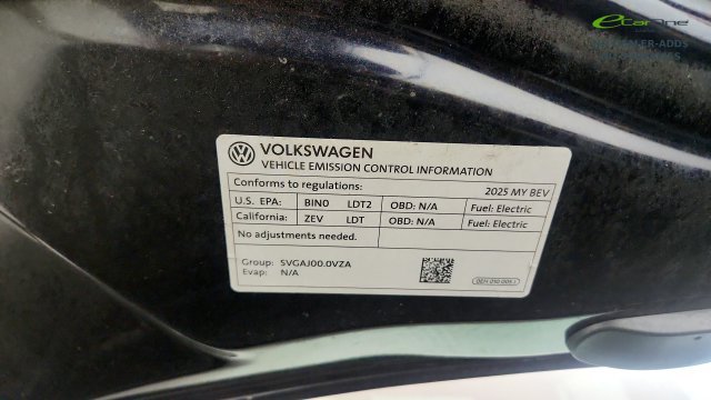 Used 2025 Volkswagen ID.4 Pro AWD/4WD image 74