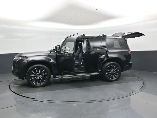 Used 2024 Lexus GX 550 w/ Accessory Package (Z1) image 50