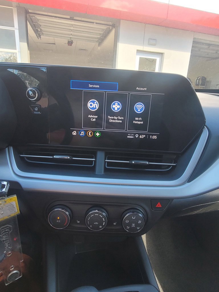 Used 2024 Chevrolet Trax LS w/ LS Convenience Package FWD image 28