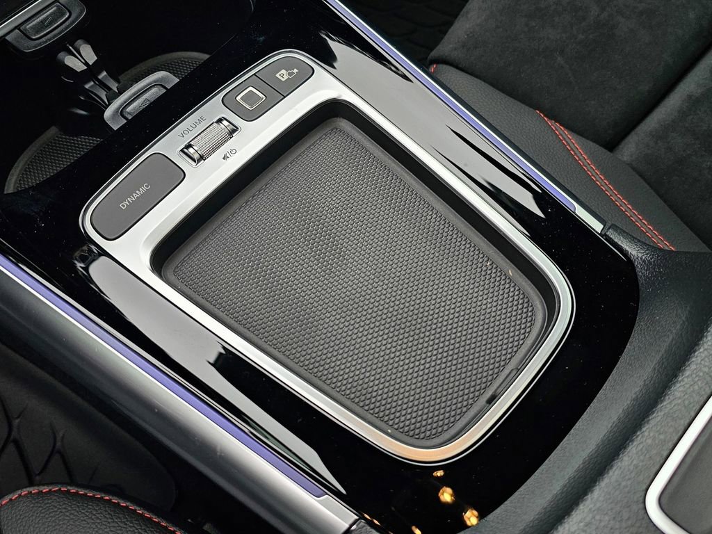 Used 2025 Mercedes-Benz GLA 250 image 23