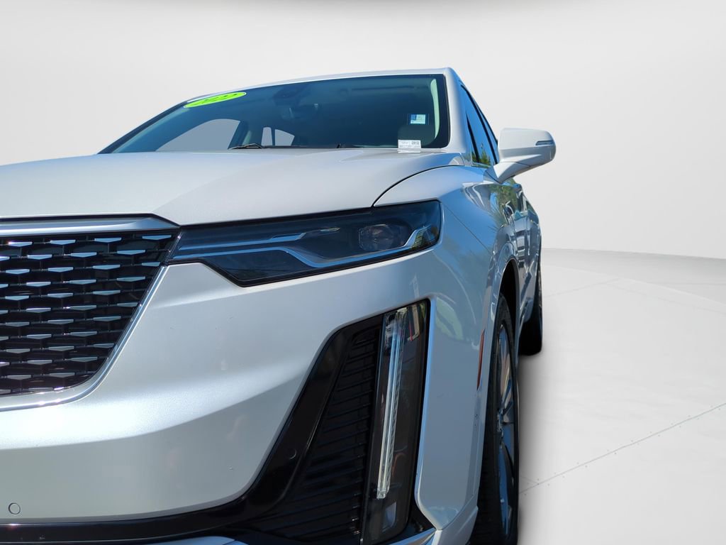 Used 2022 Cadillac XT6 Premium Luxury w/ Technology Package FWD image 25