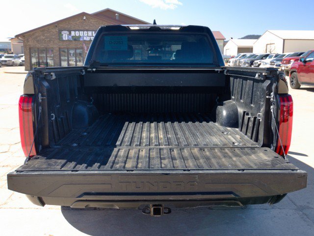 Used 2022 Toyota Tundra SR5 w/ SR5 Convenience Package AWD/4WD image 5