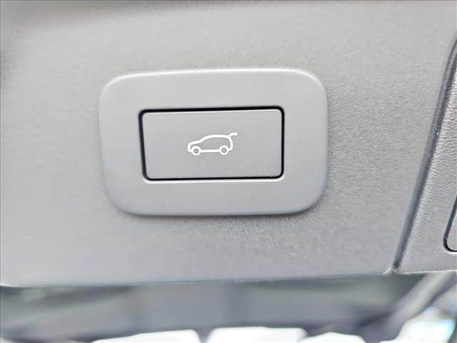 New 2026 Land Rover Range Rover Velar Dynamic SE image 13