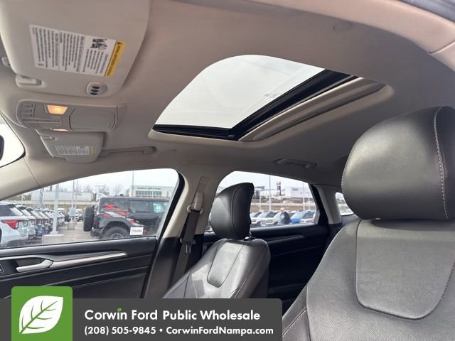 Used 2014 Ford Fusion Titanium image 10