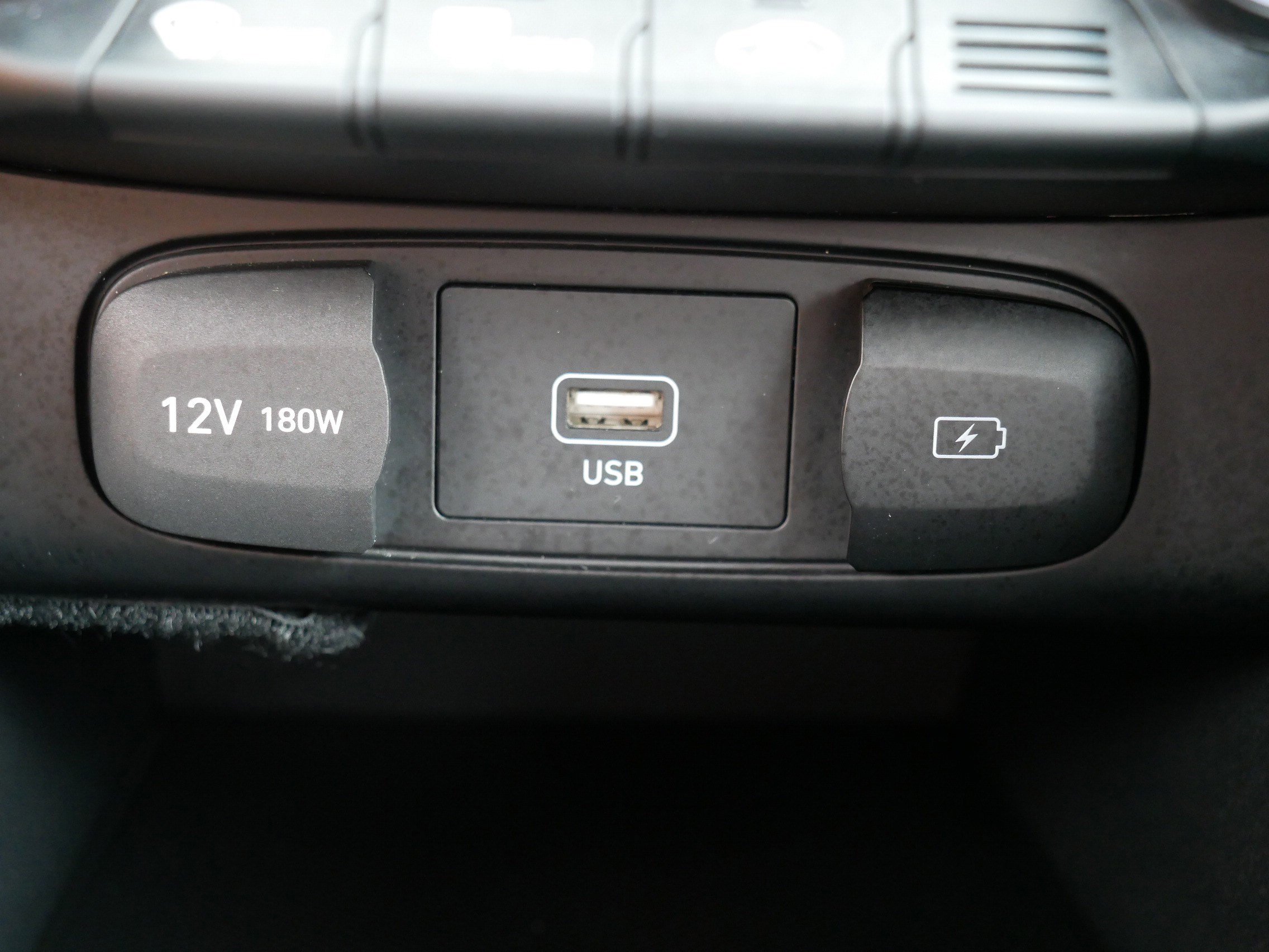 Used 2022 Hyundai Veloster N FWD image 32