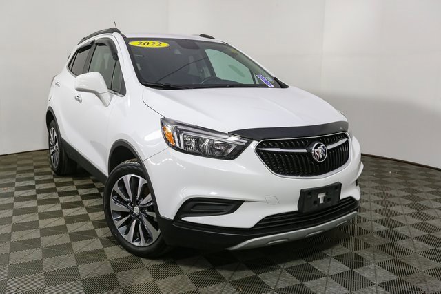 Used 2022 Buick Encore Preferred w/ Safety Package image 3