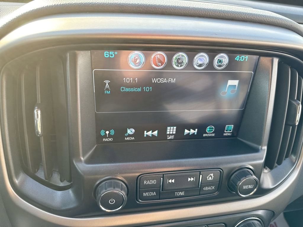 Used 2018 Chevrolet Colorado Z71 image 16