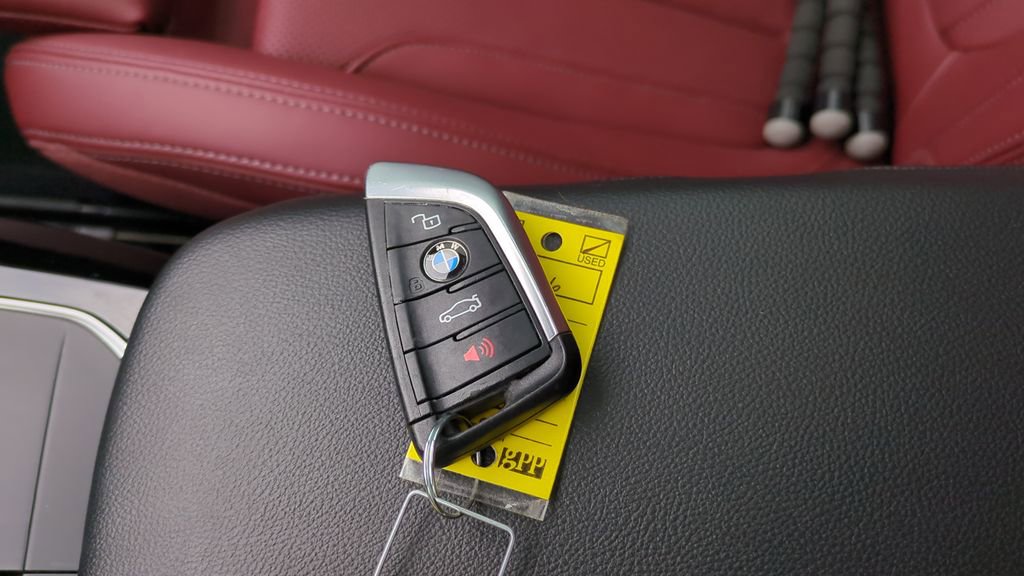 Used 2023 BMW X3 sDrive30i w/ M Sport Package image 28