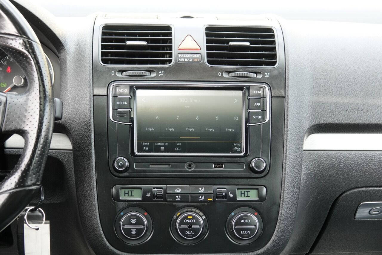 Used 2007 Volkswagen GTI 4-Door FWD image 65