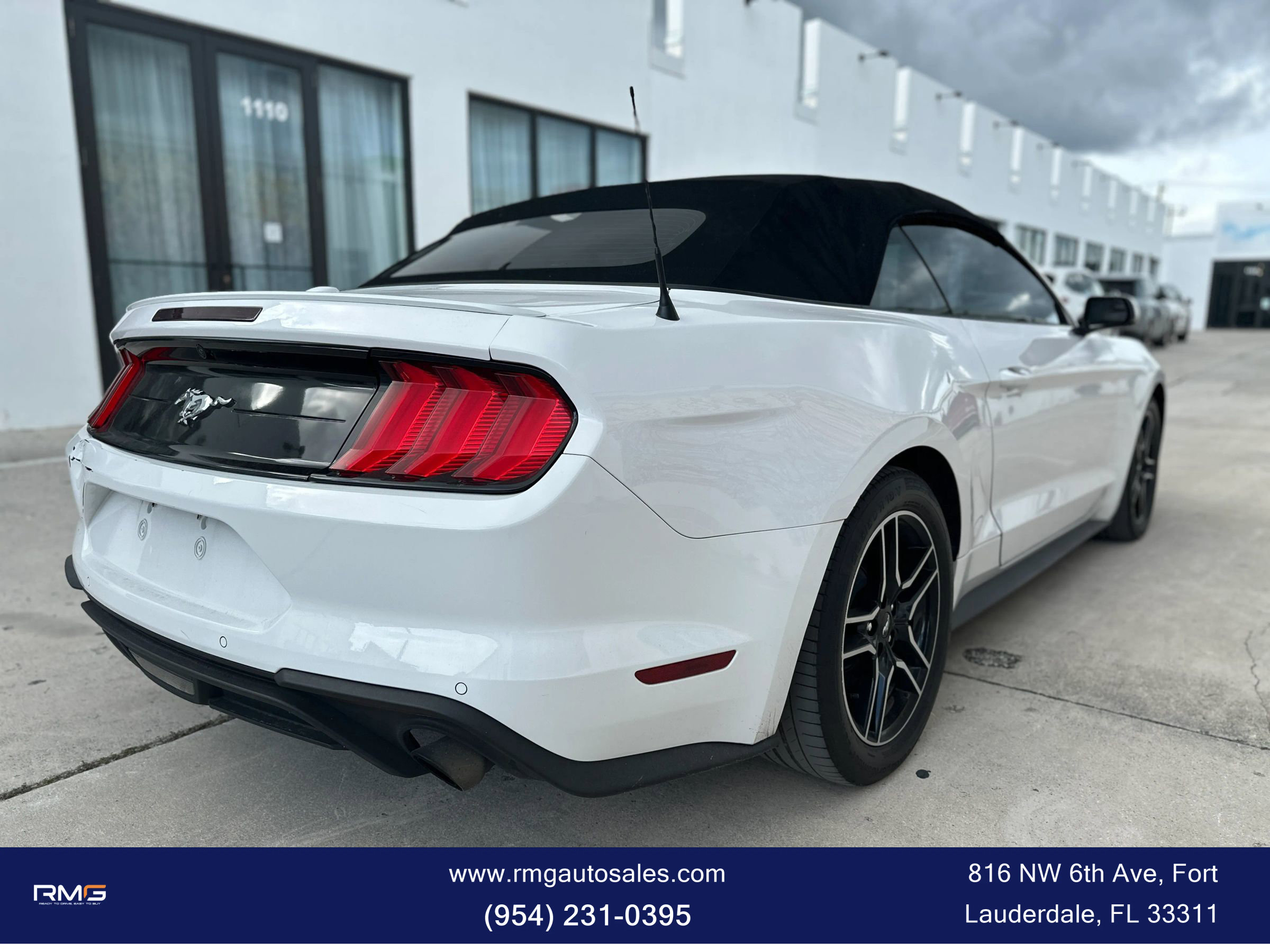 Used 2020 Ford Mustang Premium image 7