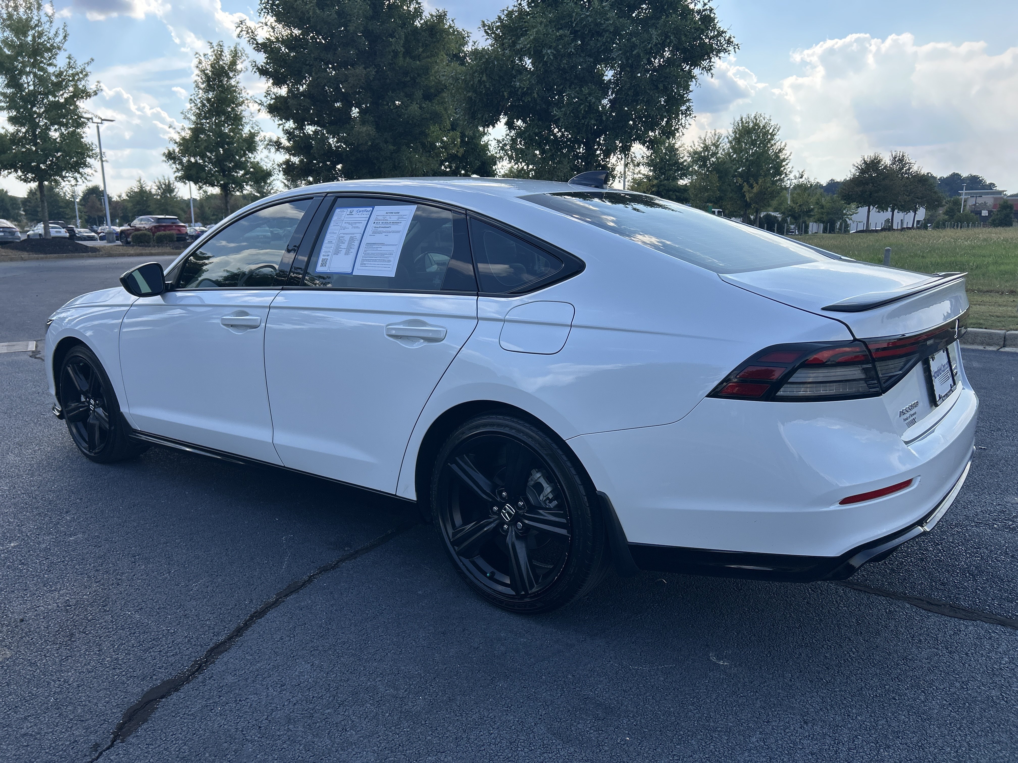 Used 2023 Honda Accord Sport image 8
