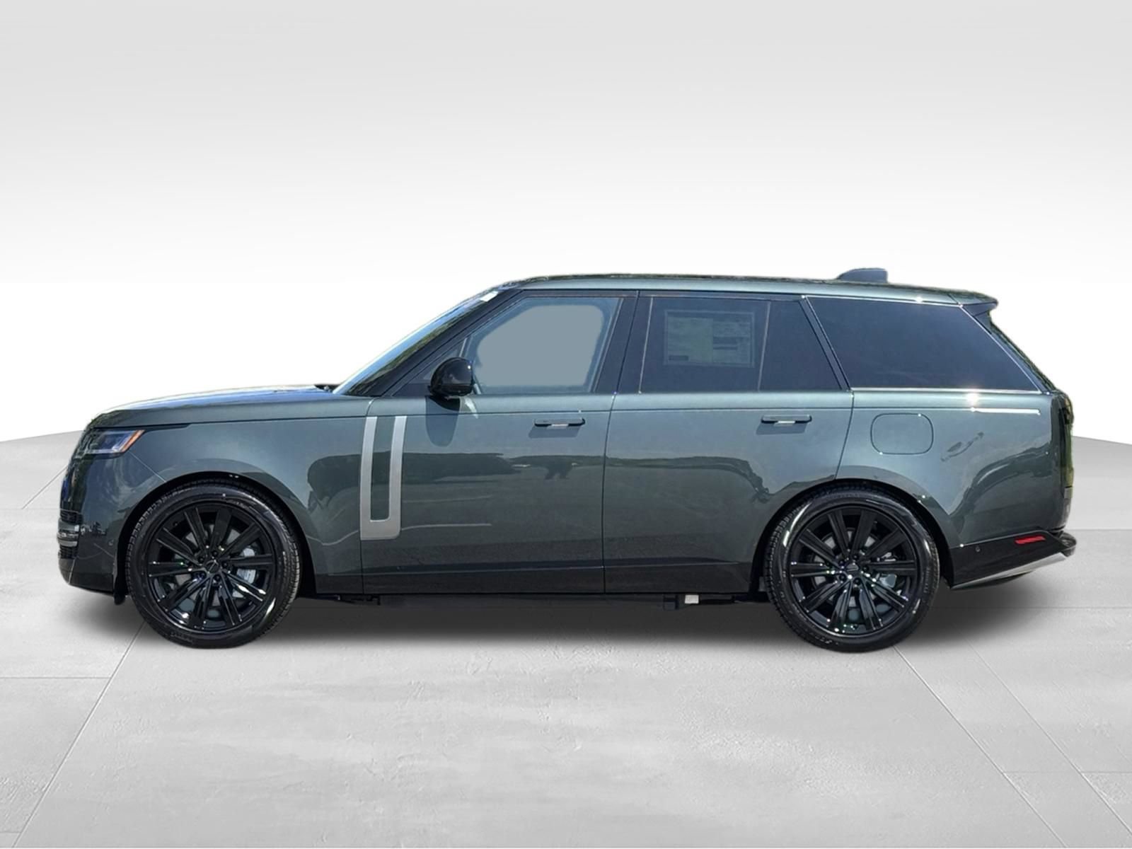 New 2026 Land Rover Range Rover SE AWD/4WD image 2