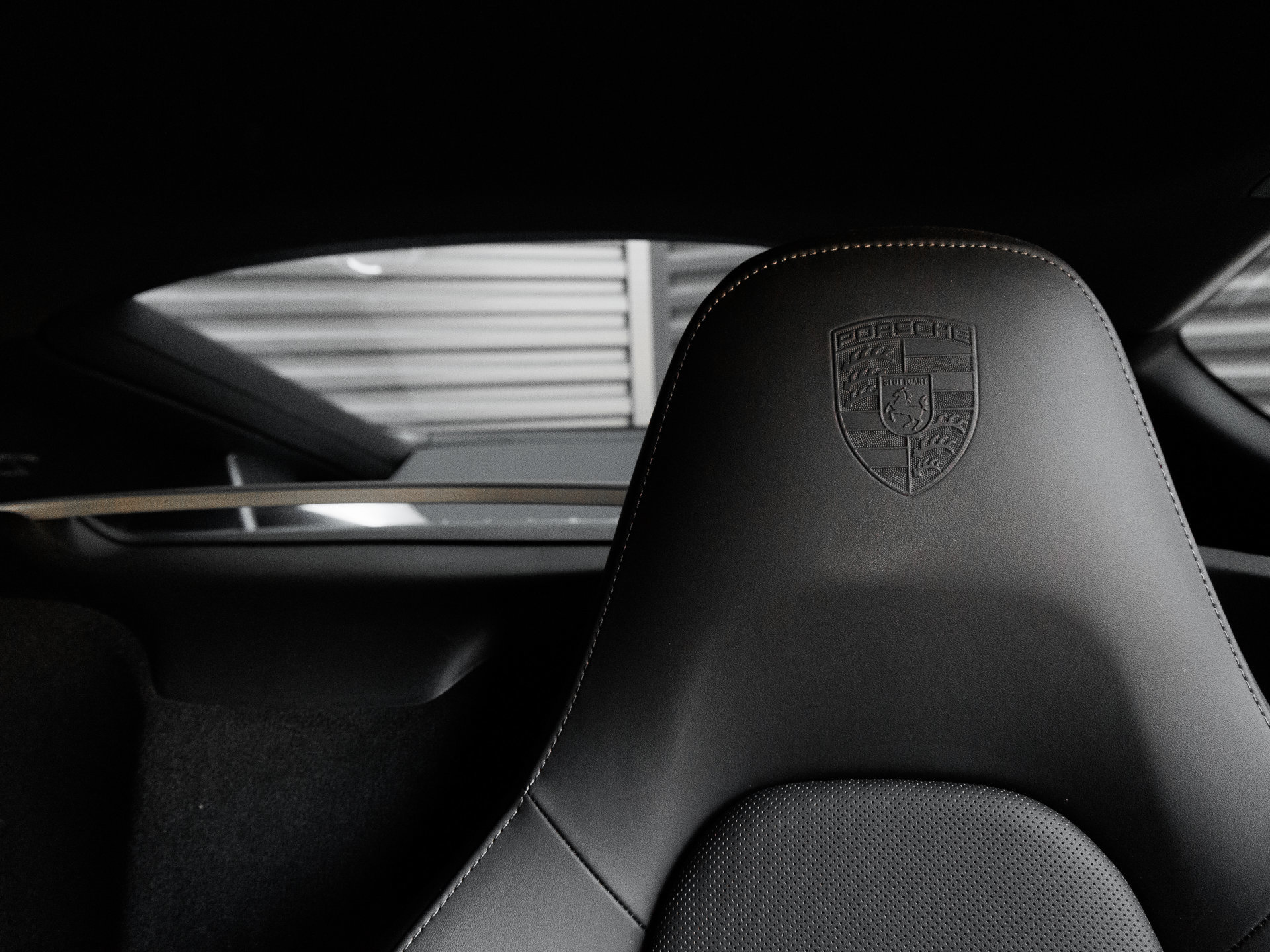 Certified 2025 Porsche 718 Cayman RWD image 16