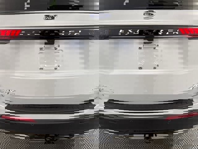 New 2026 Ford Explorer Active AWD/4WD image 18