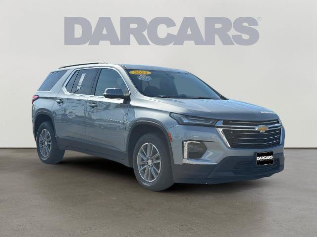 Used 2023 Chevrolet Traverse LT AWD/4WD image 1
