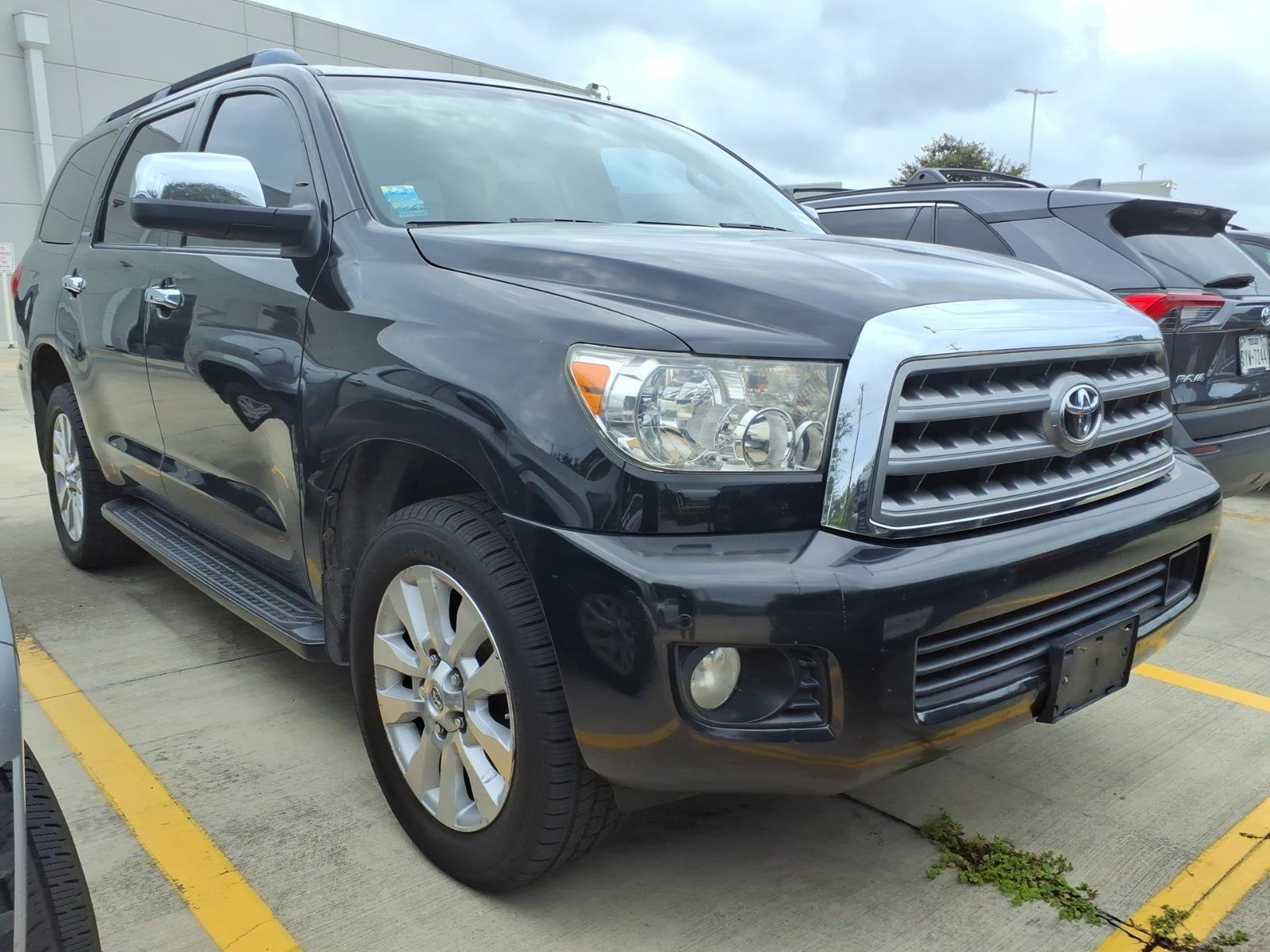 Used 2016 Toyota Sequoia Platinum RWD image 4