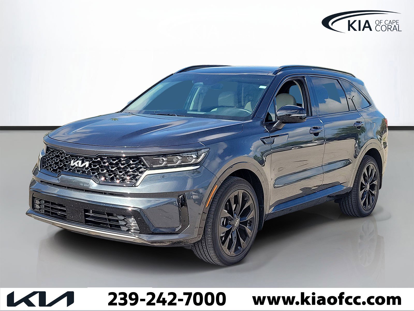 Certified 2023 Kia Sorento SX FWD image 3