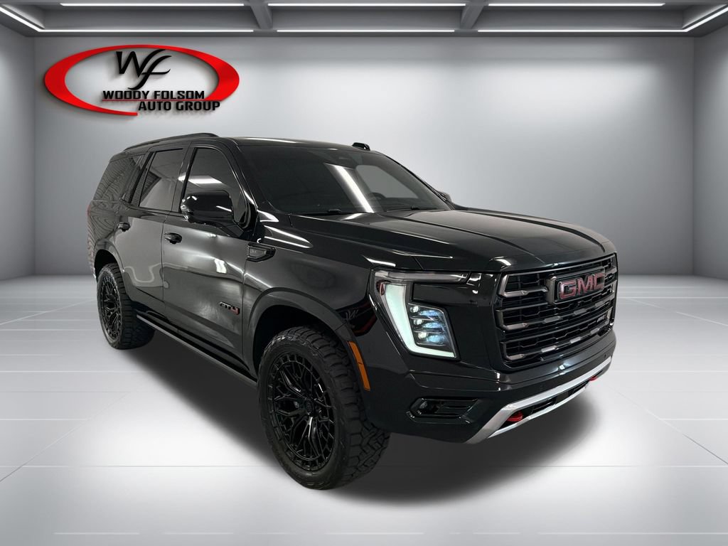 Used 2025 GMC Yukon AT4 Ultimate w/ LPO, AT4 Appearance Package AWD/4WD image 3