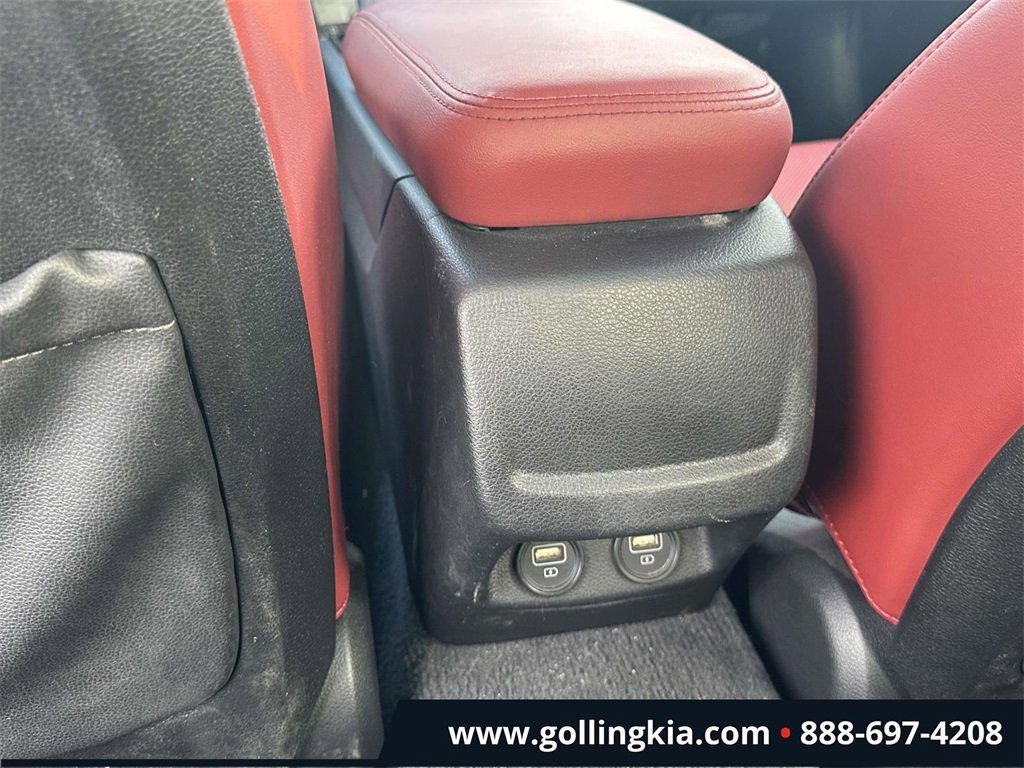 Used 2023 Kia K5 GT-Line image 11