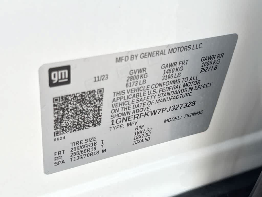 Used 2023 Chevrolet Traverse LS FWD image 29