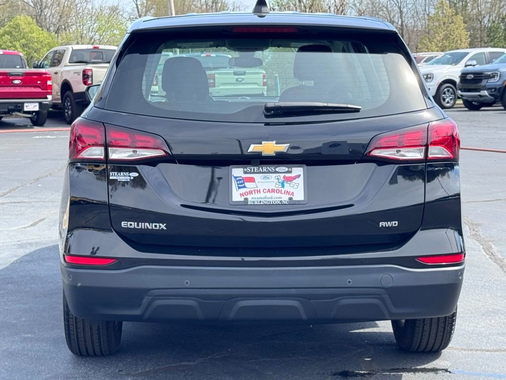 Used 2024 Chevrolet Equinox LS AWD/4WD image 18