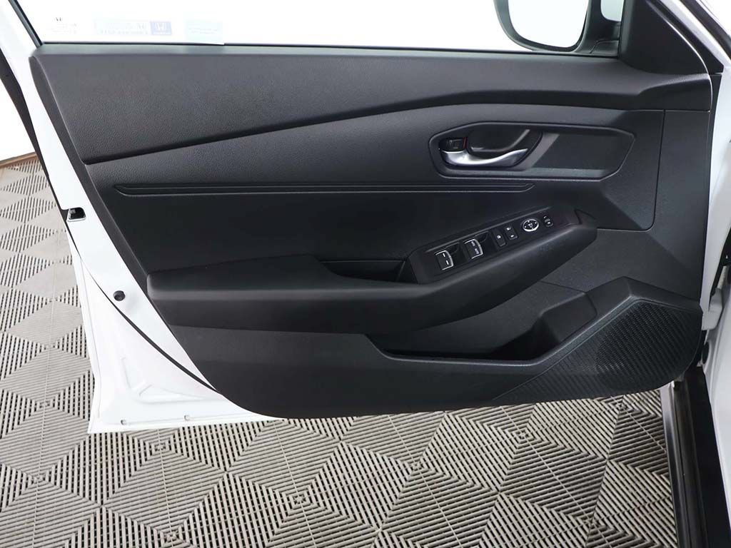 Certified 2026 Honda Accord LX image 18