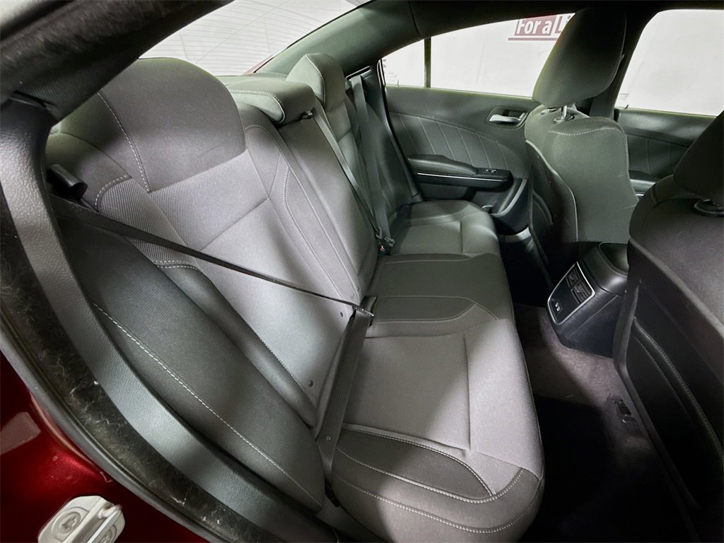 Used 2017 Dodge Charger R/T image 28