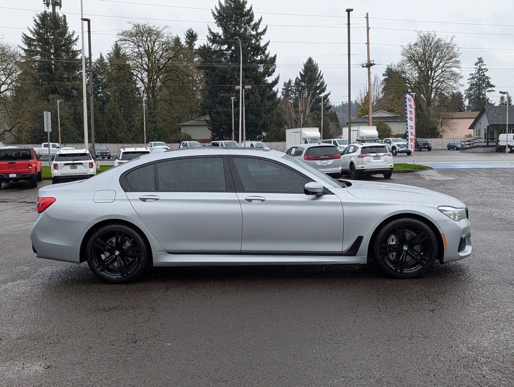 Used 2019 BMW 740i w/ Executive Package image 6
