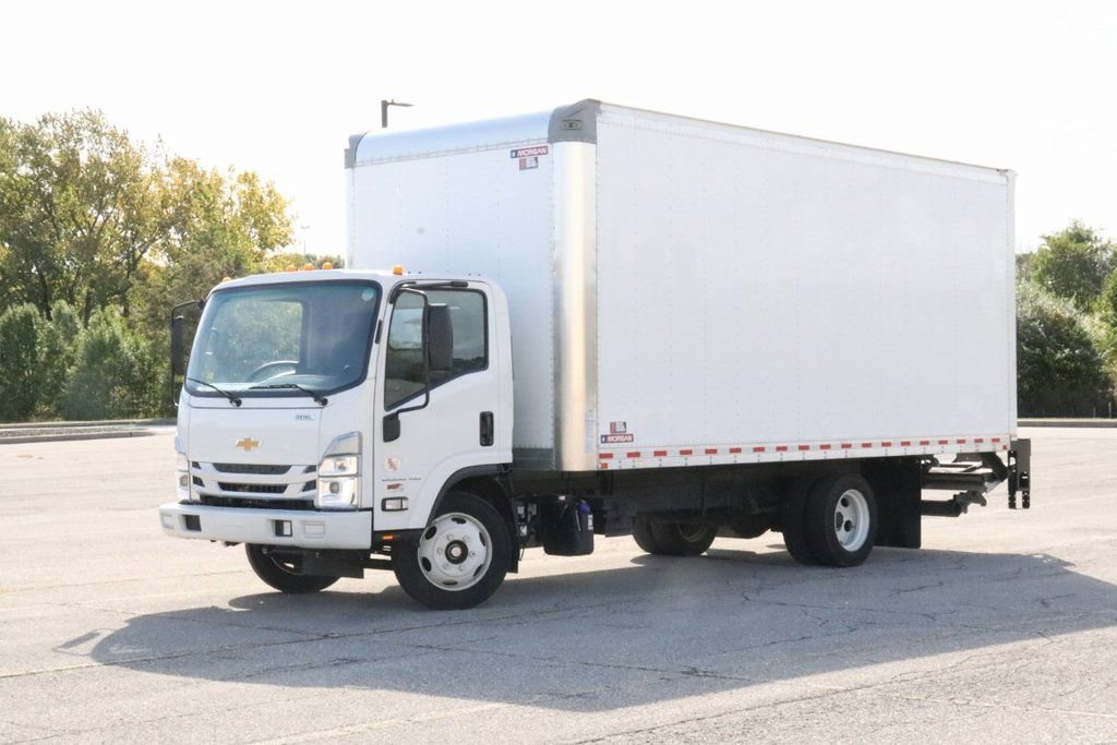 Used 2023 Chevrolet Low Cab Forward 5500XD image 3