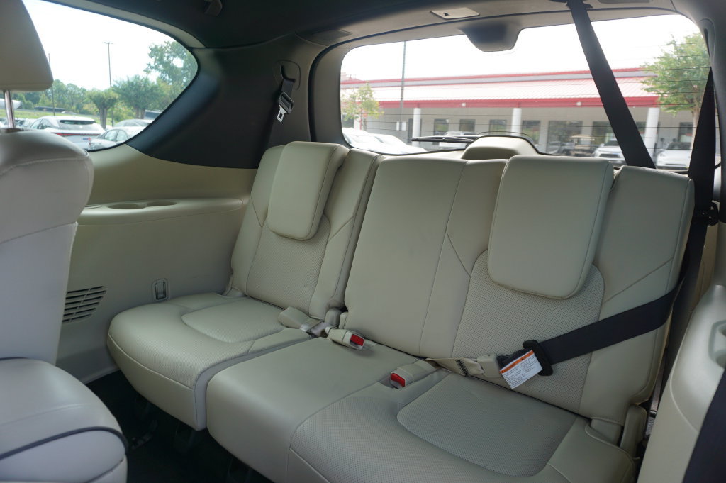 Used 2023 INFINITI QX80 Sensory w/ Cargo Package AWD/4WD image 18