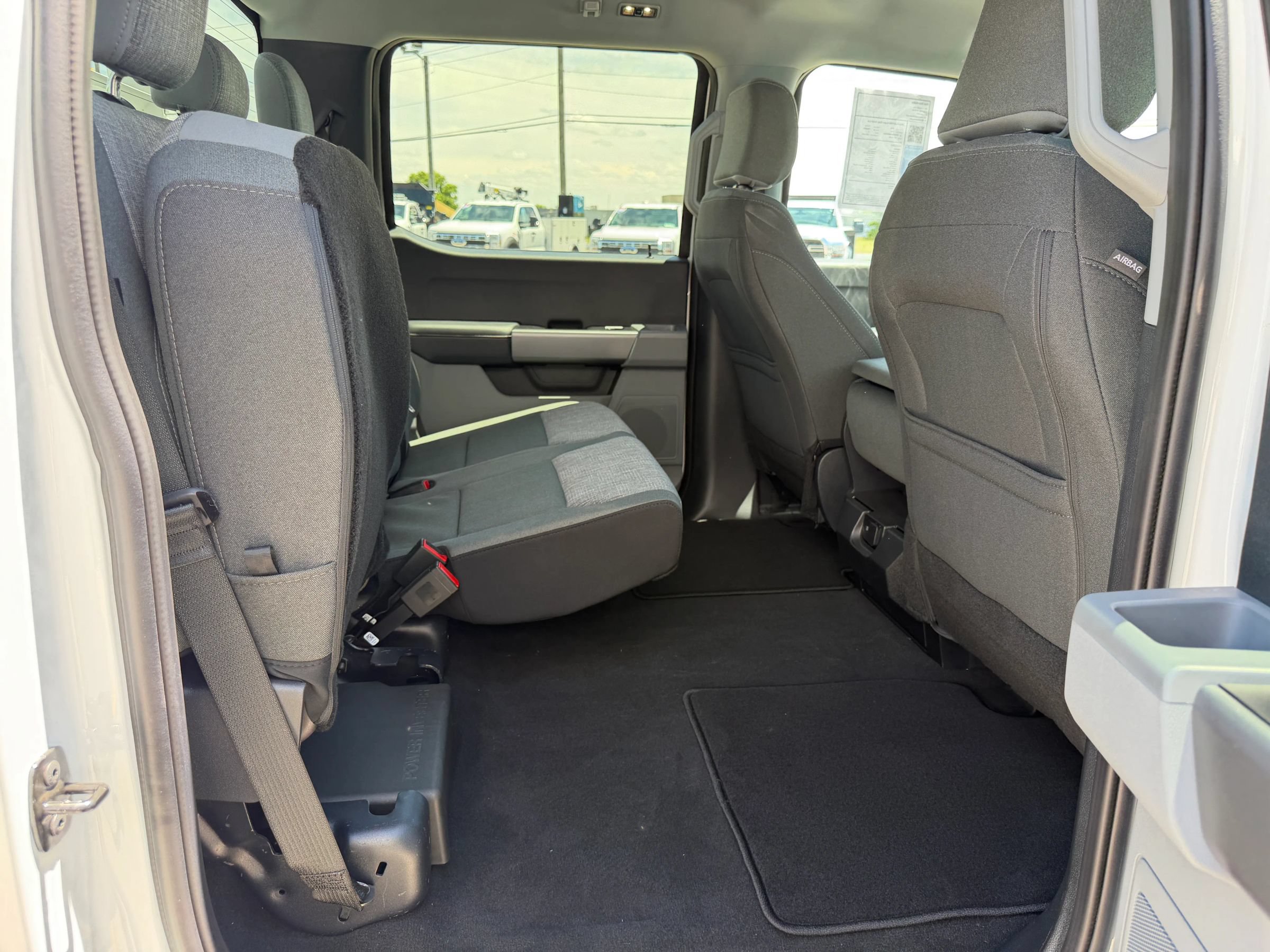 Used 2025 Ford F350 XLT AWD/4WD image 31