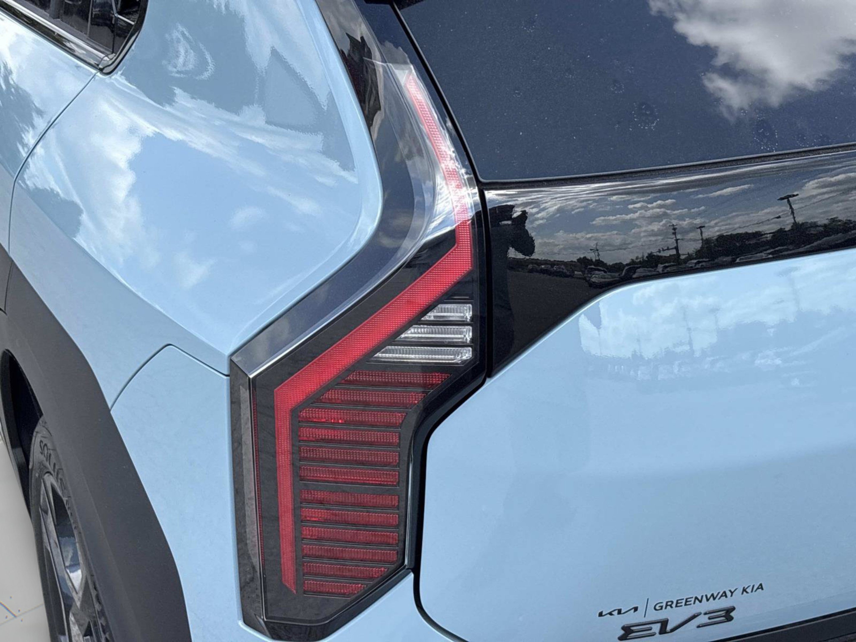 New 2027 Kia EV3 Wind FWD image 11