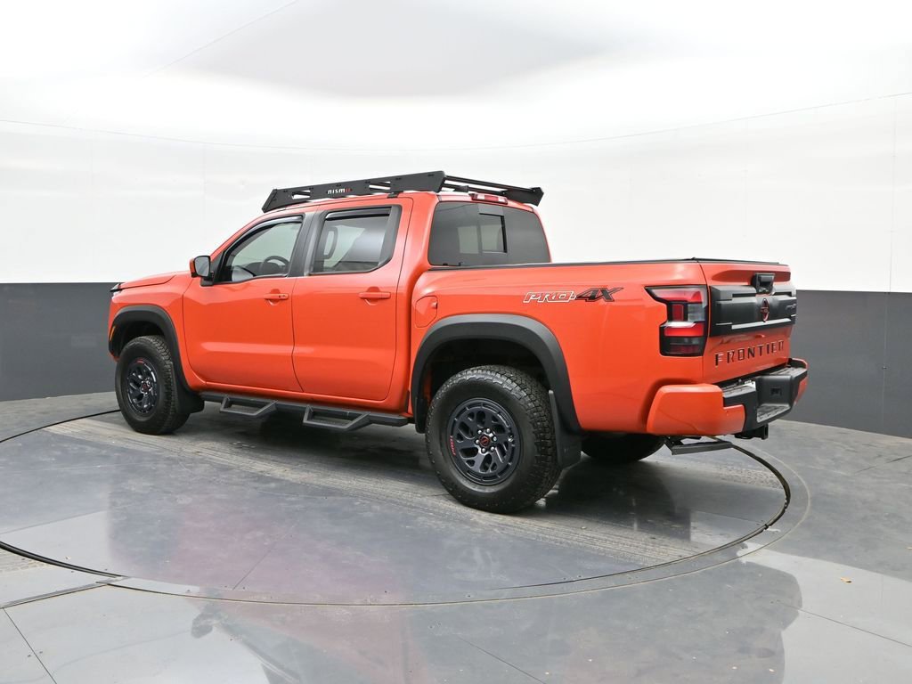 Used 2025 Nissan Frontier PRO-4X w/ Pro Convenience Package image 5