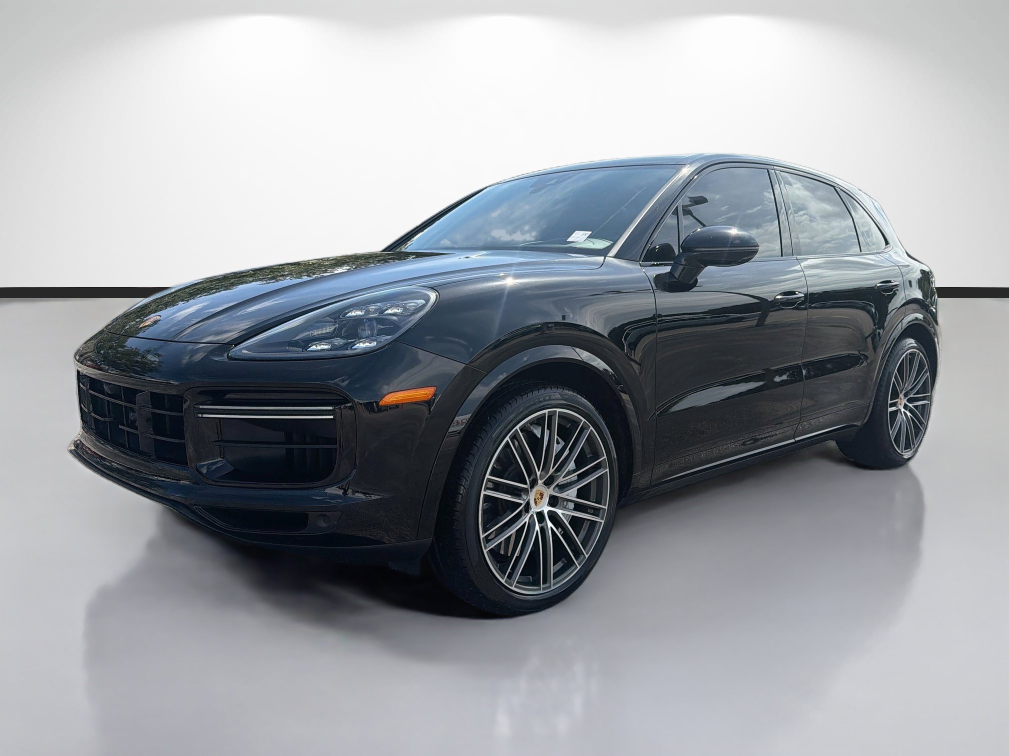 Used 2023 Porsche Cayenne Turbo AWD/4WD image 7