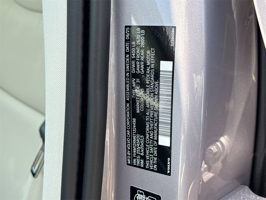 New 2026 Volvo XC60 B5 Ultra image 29