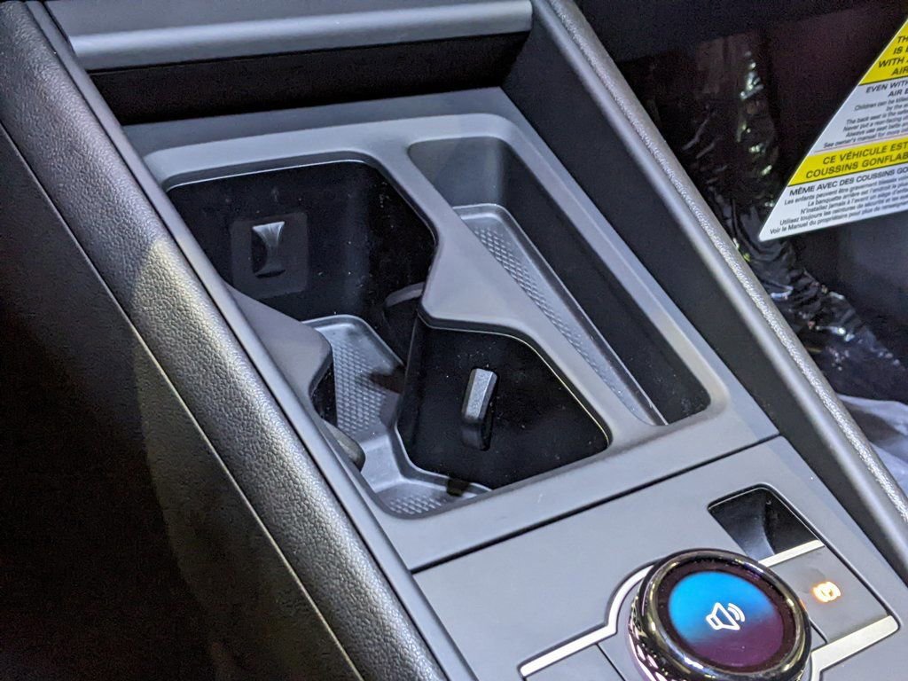 New 2025 Volkswagen Tiguan SE R-Line image 19