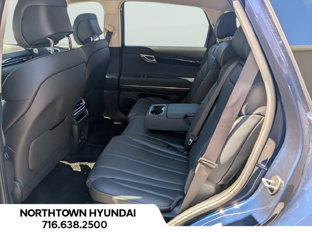Used 2026 Genesis GV80 2.5T AWD/4WD image 32