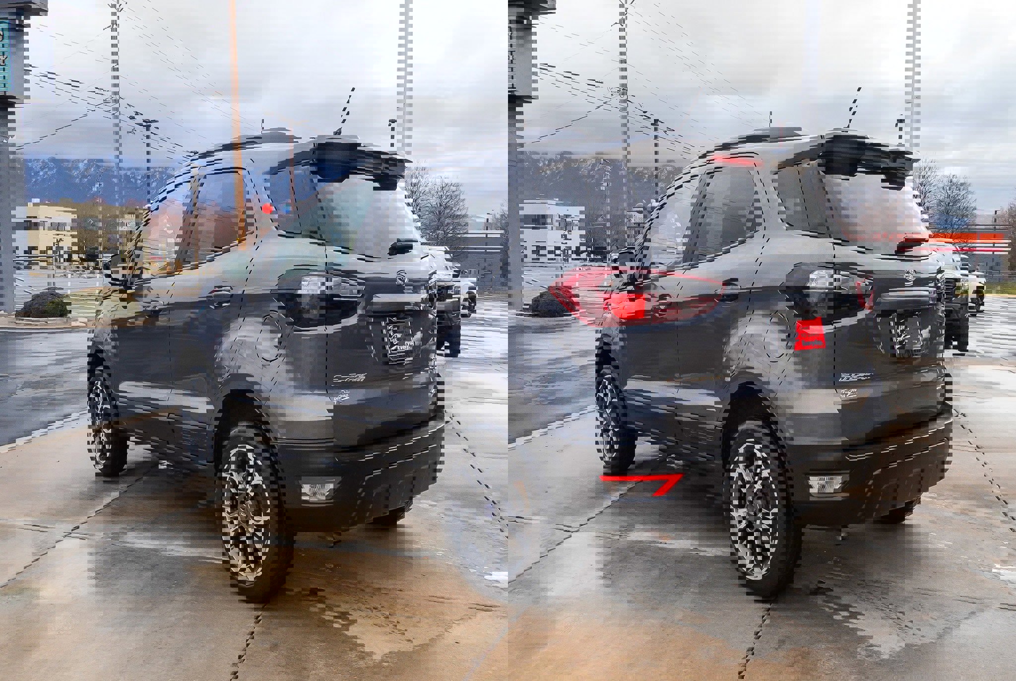 Used 2020 Ford EcoSport SES image 6