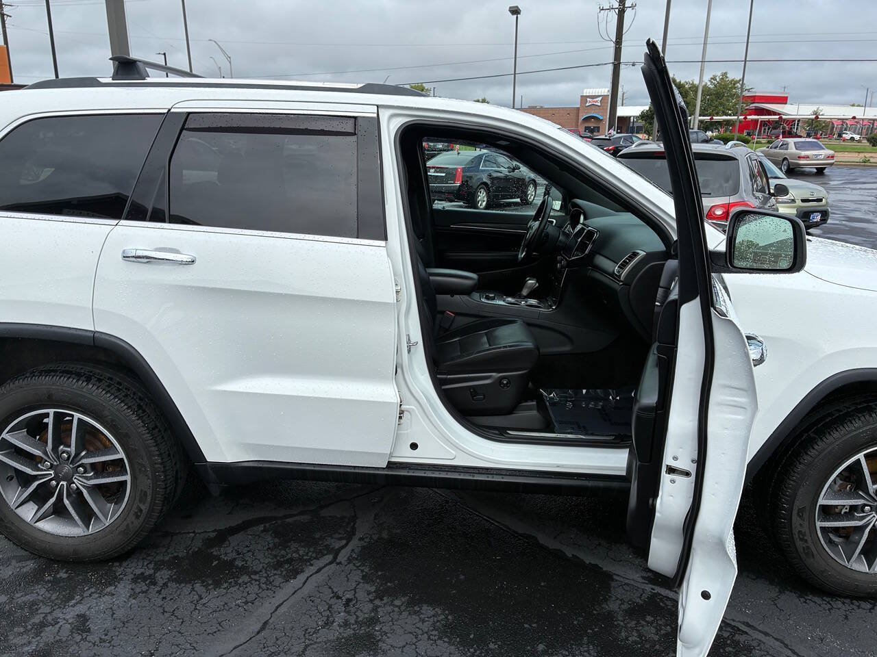 Used 2019 Jeep Grand Cherokee Limited w/ Luxury Group II AWD/4WD image 30