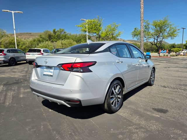 Used 2025 Nissan Versa SV FWD image 7