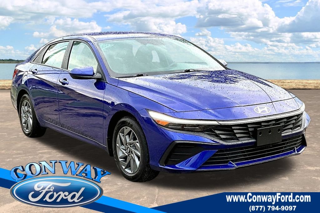 Used 2024 Hyundai Elantra Blue