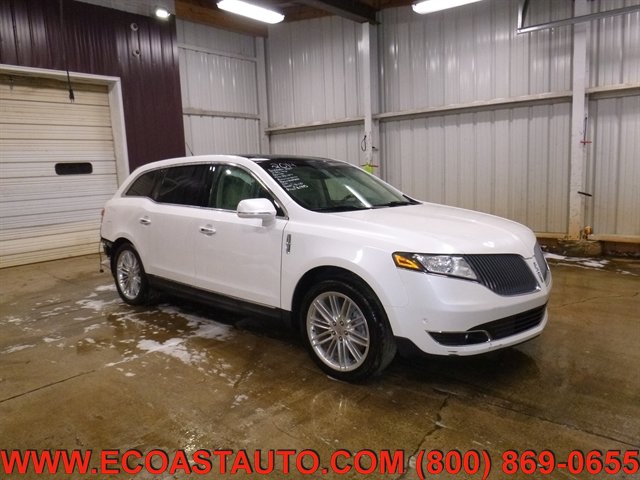 Used 2014 Lincoln MKT AWD w/ Equipment Group 201A image 4